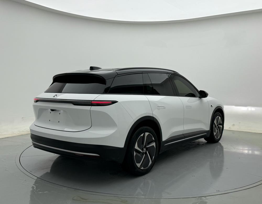 NIO NIO ES6