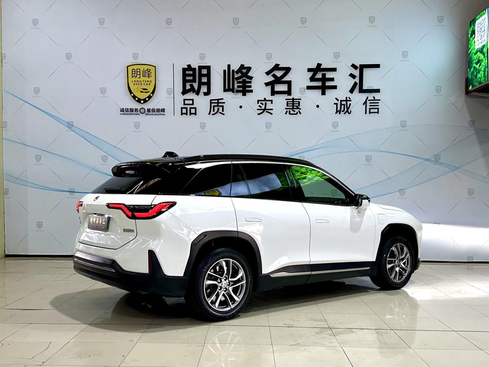 NIO NIO ES6