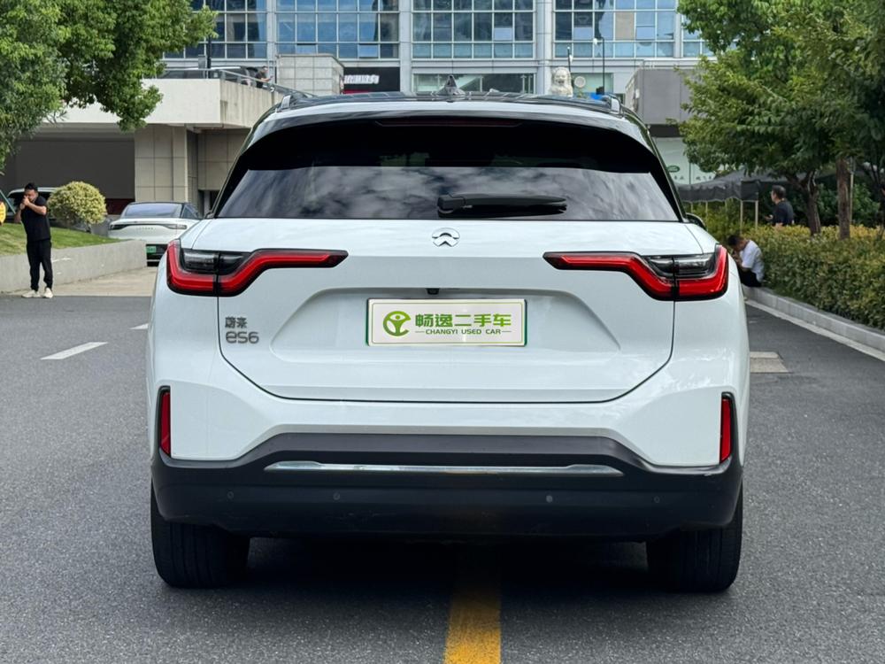 NIO NIO ES6