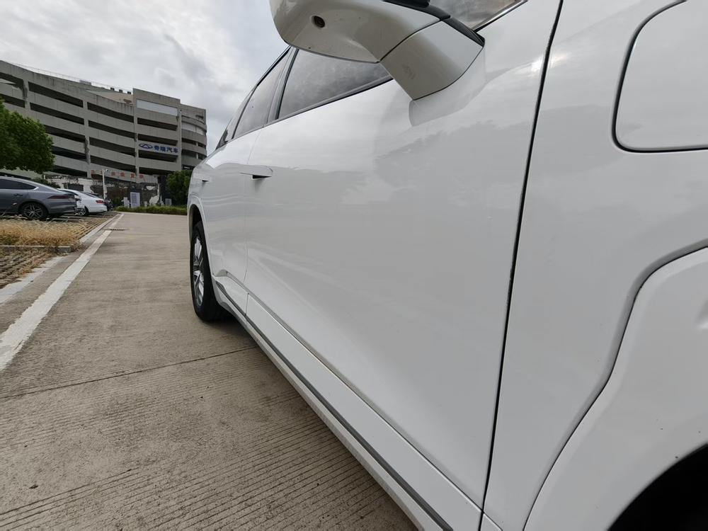 NIO NIO ES6