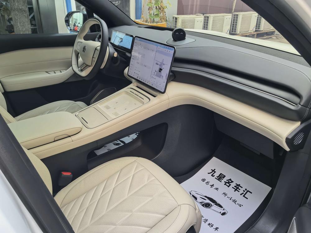 NIO NIO ES6