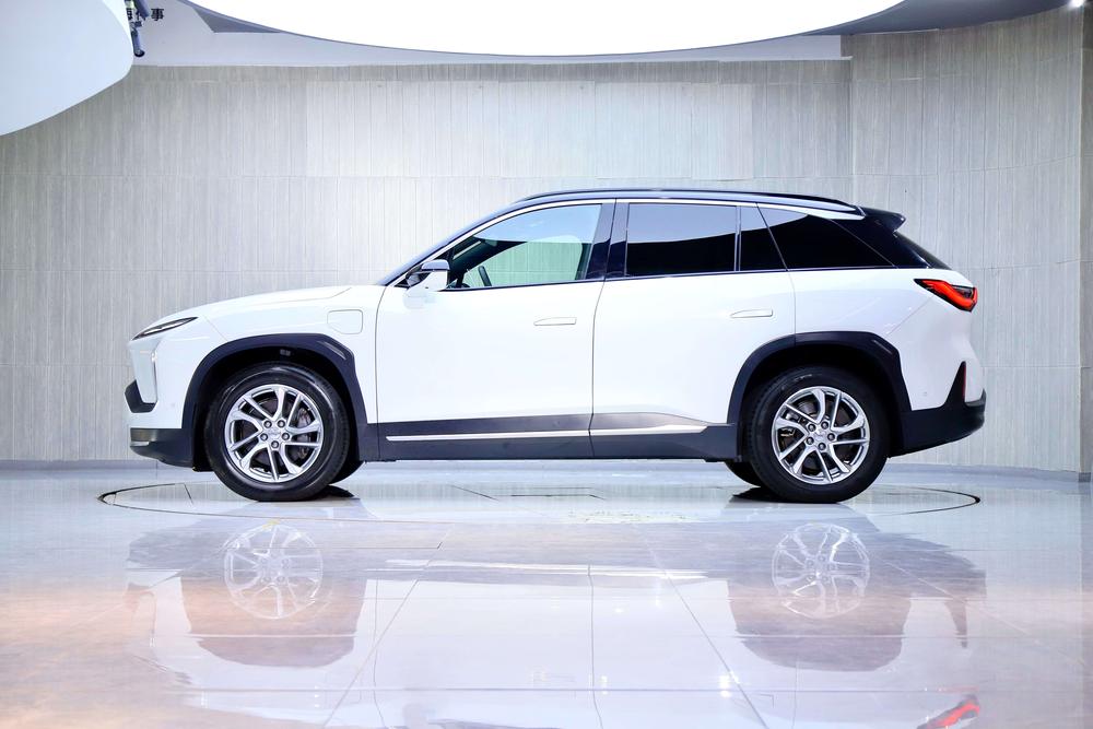 NIO NIO ES6