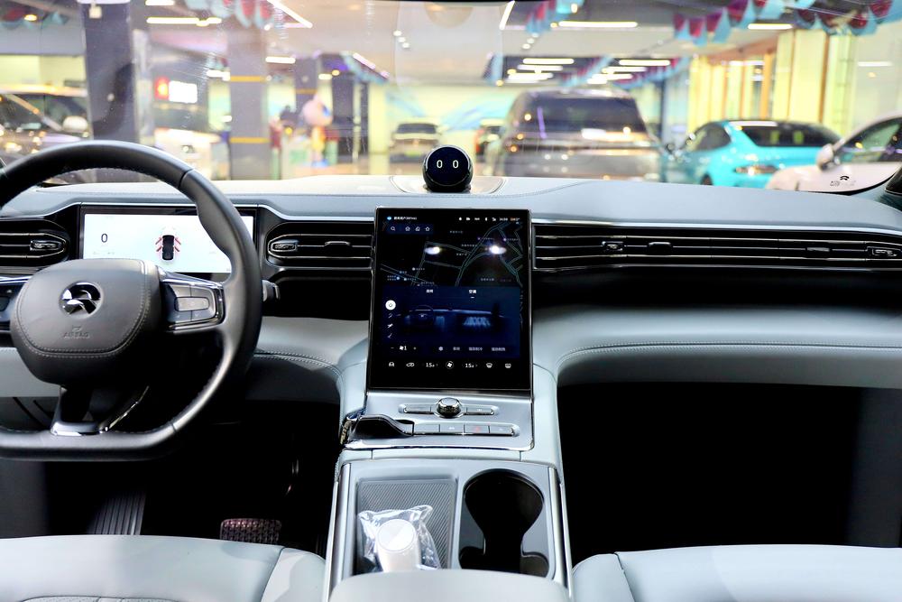 NIO NIO ES6
