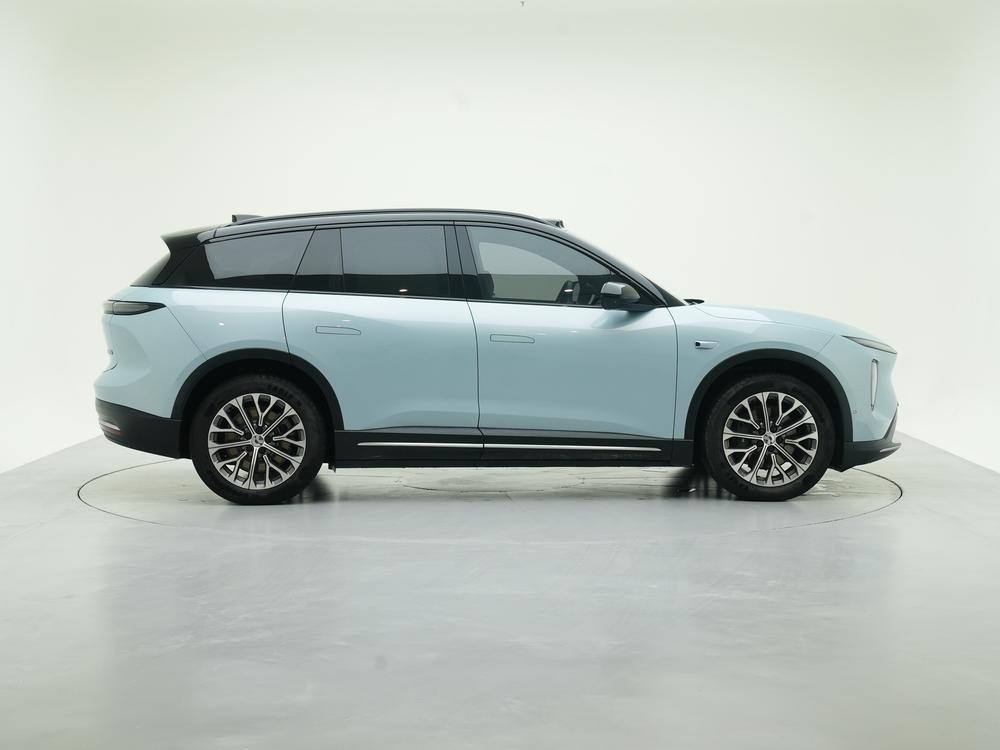 NIO NIO ES6