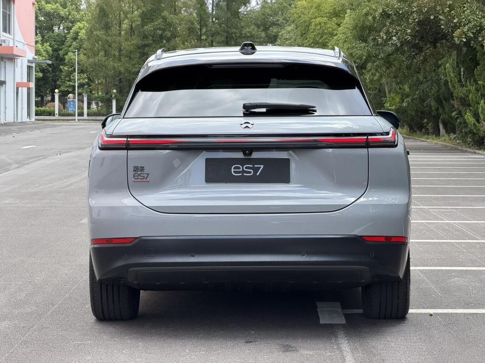 NIO NIO ES7