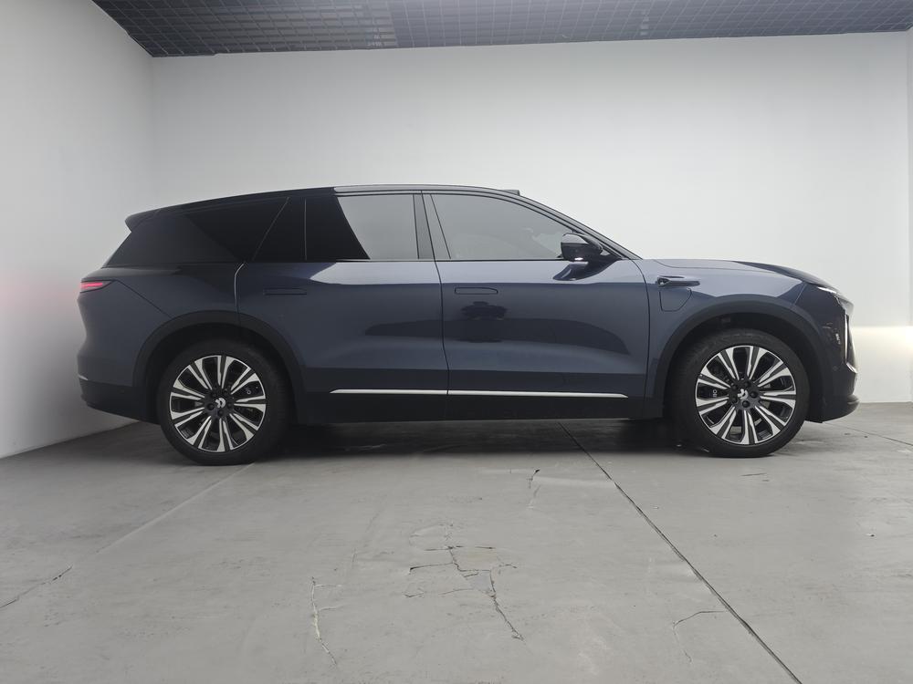 NIO NIO ES8