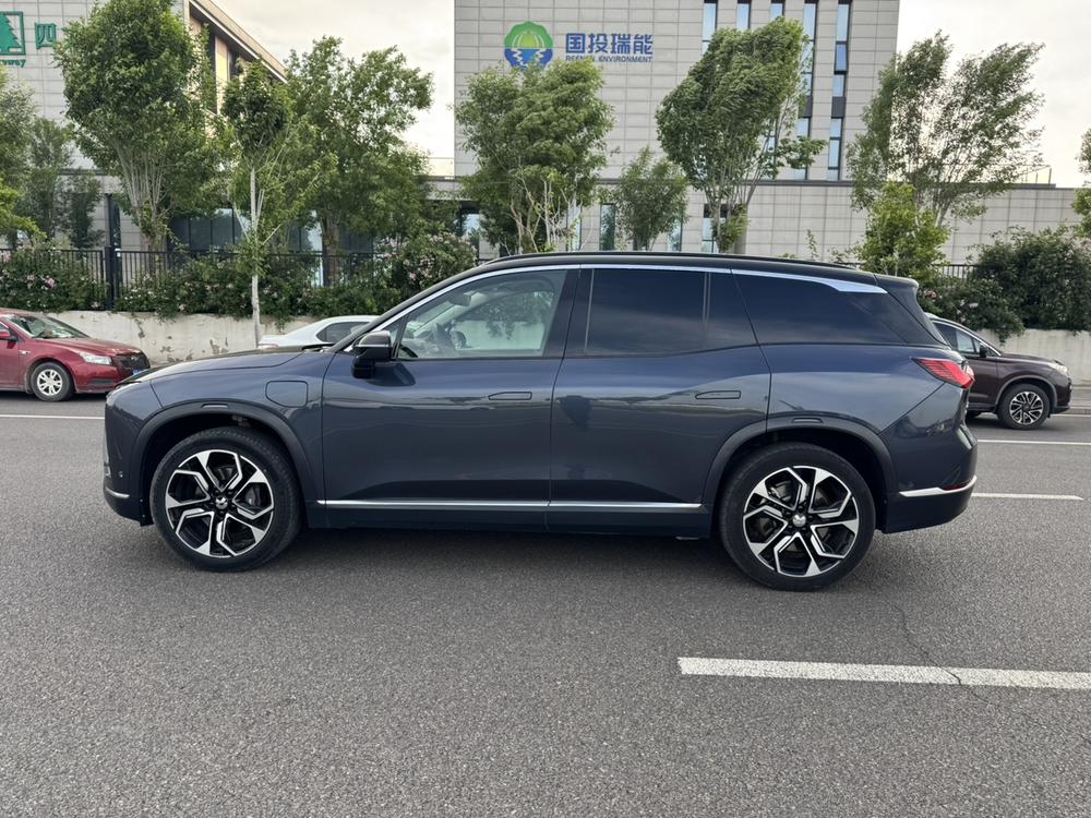 NIO NIO ES8
