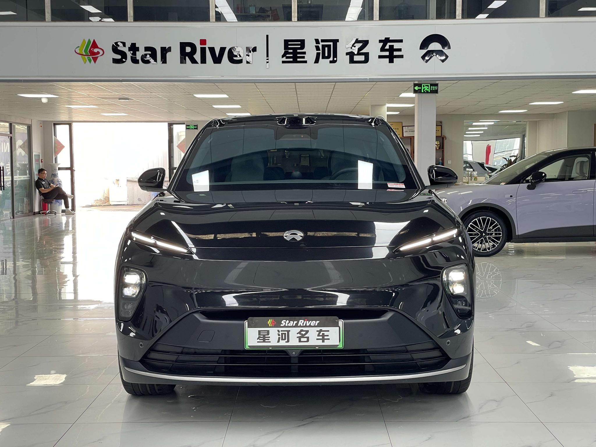 NIO NIO ES8