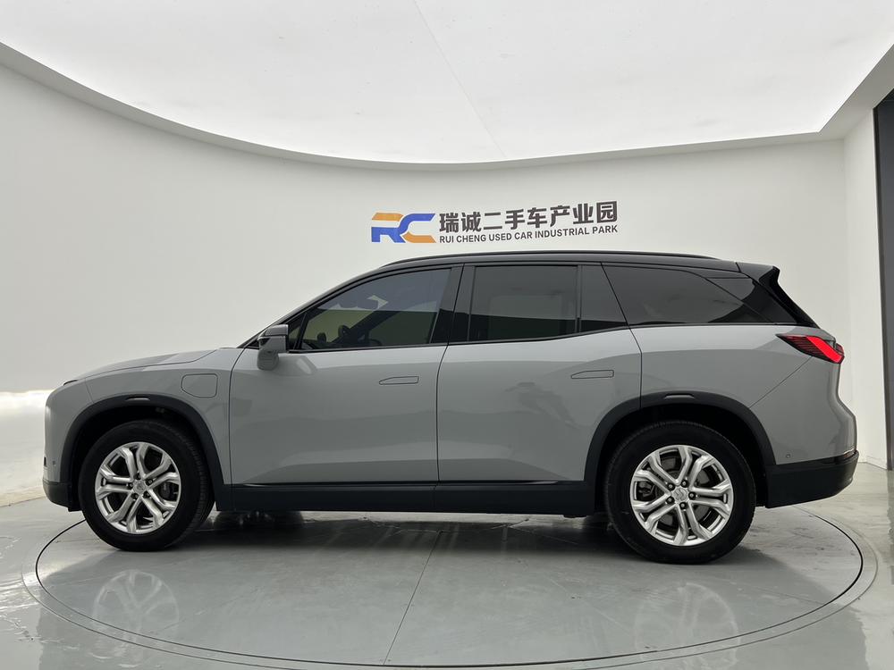 NIO NIO ES8