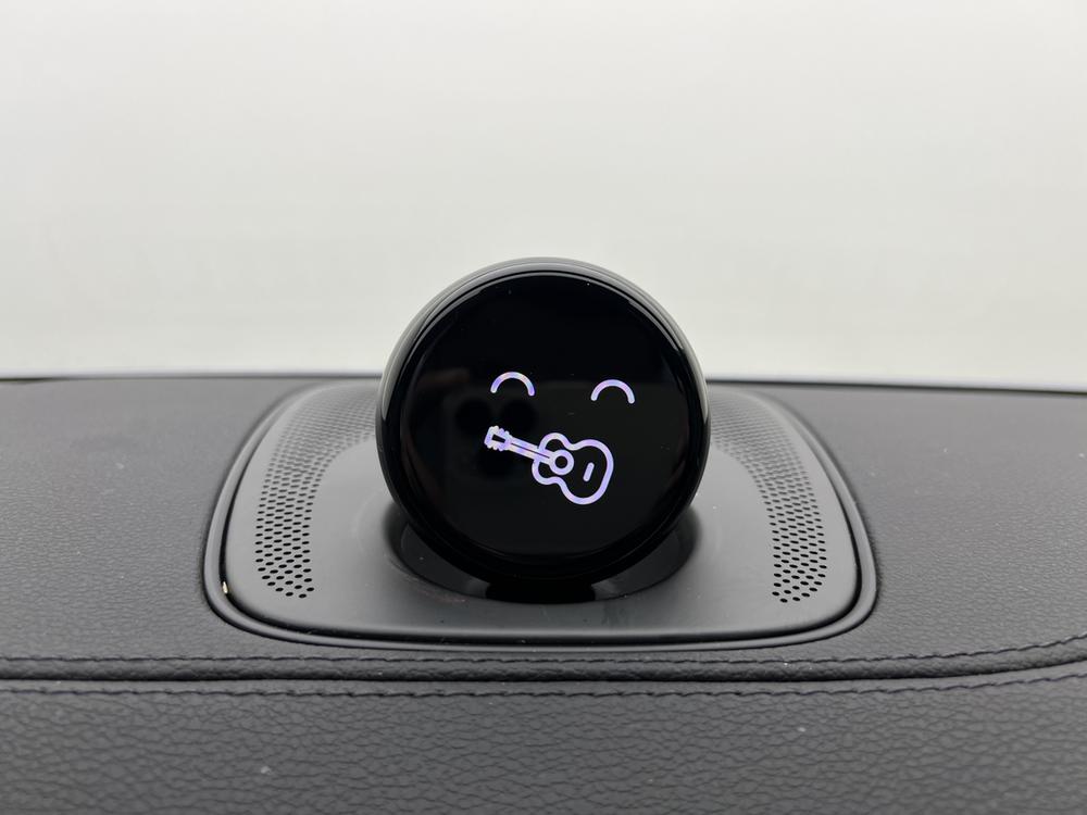NIO NIO ES8