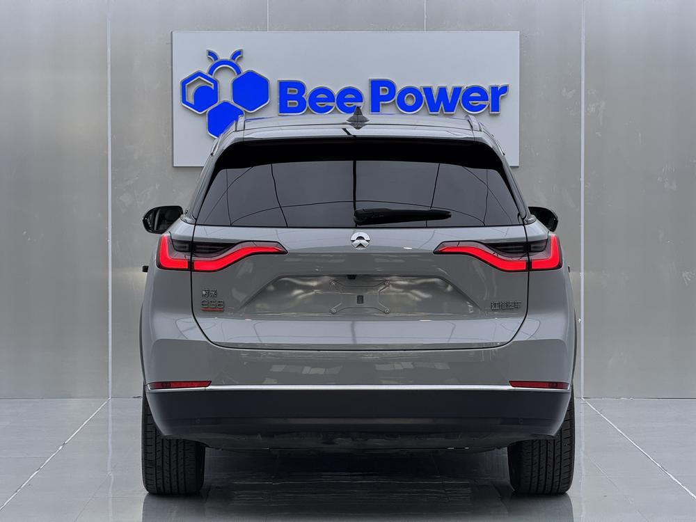 NIO NIO ES8