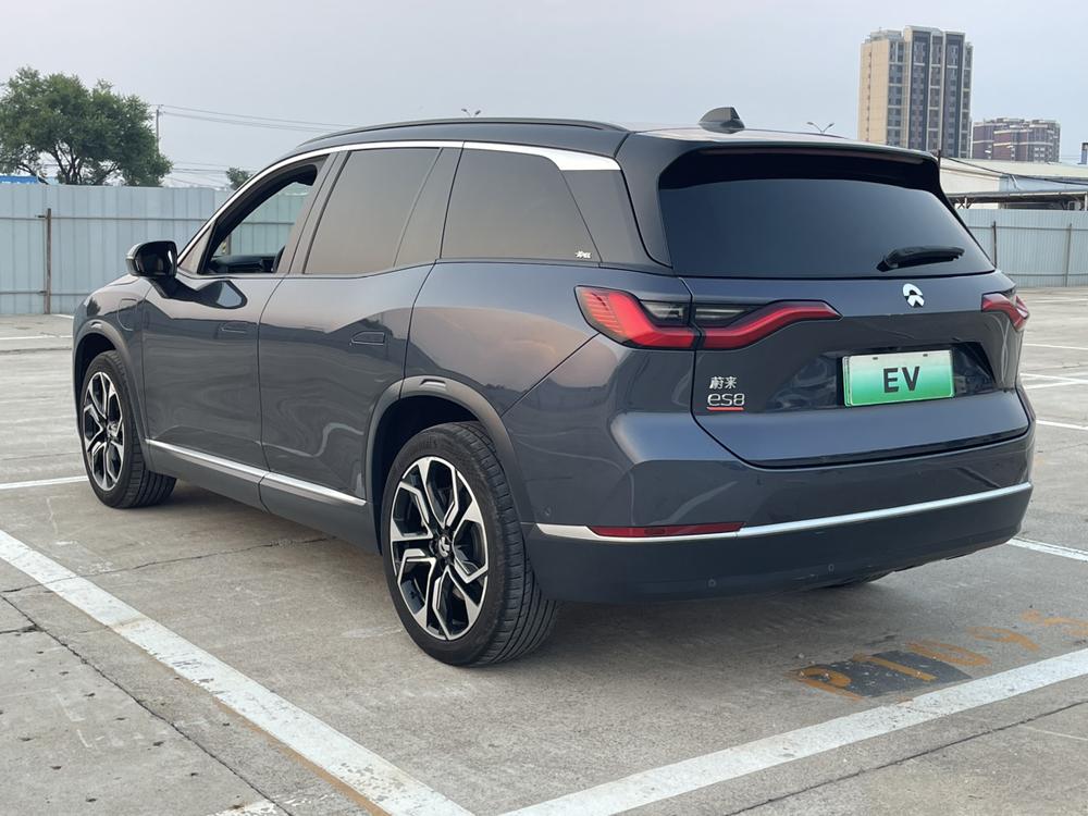 NIO NIO ES8