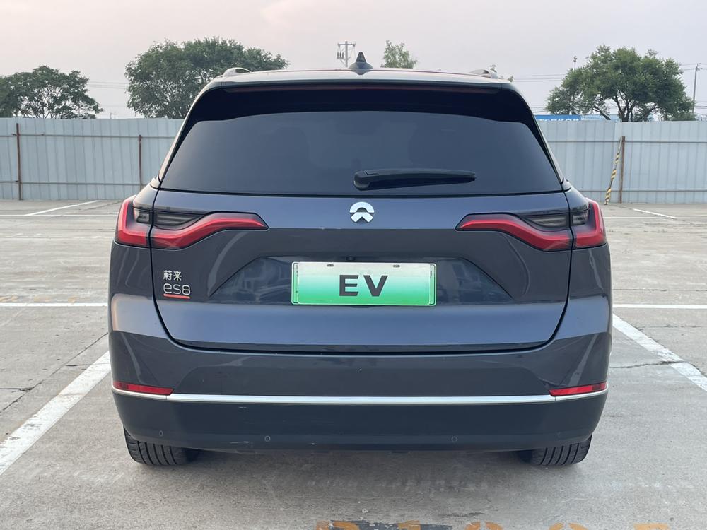 NIO NIO ES8