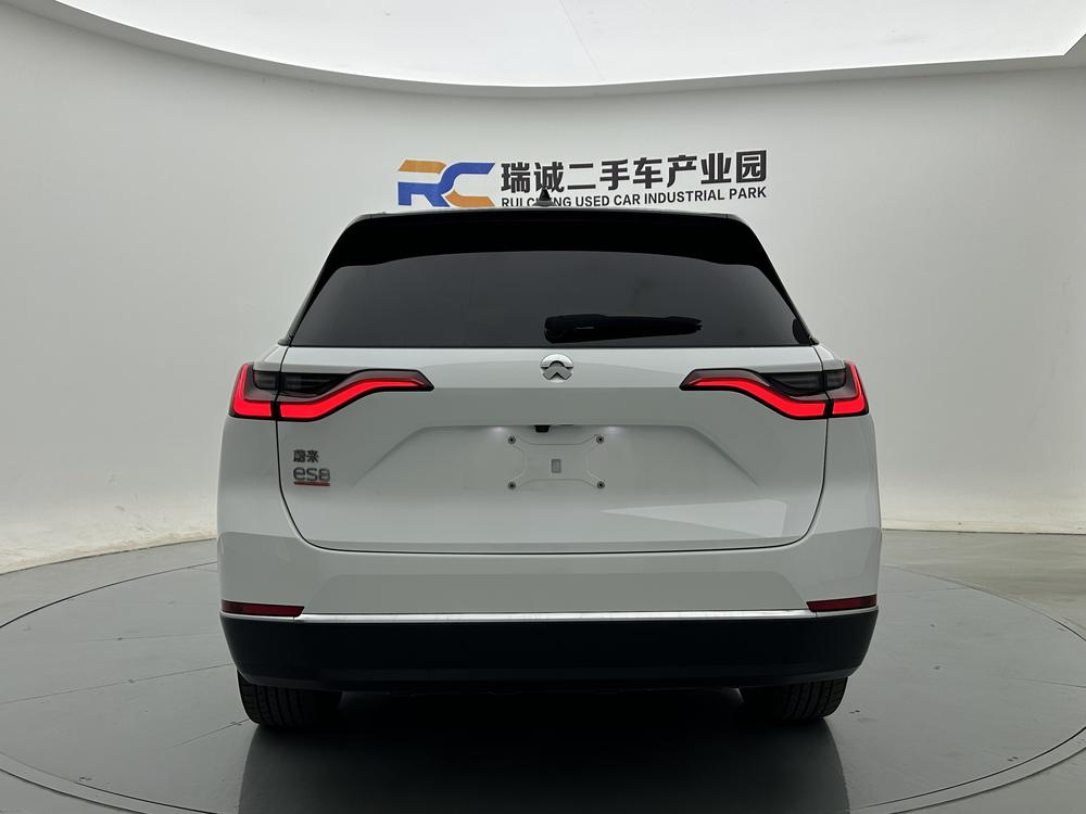 NIO NIO ES8