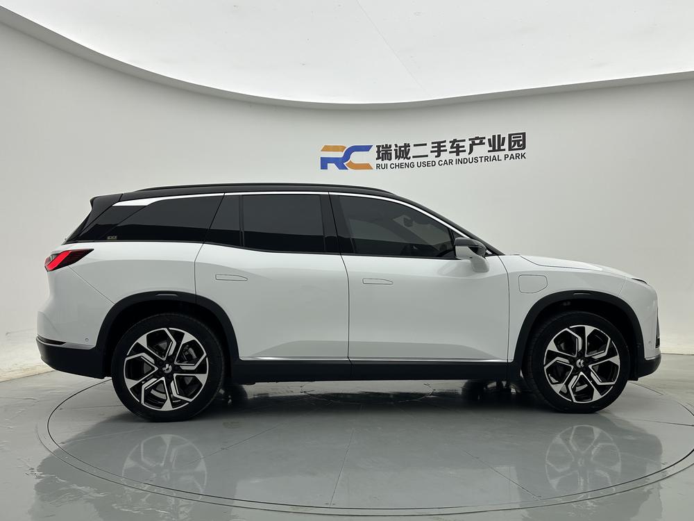 NIO NIO ES8