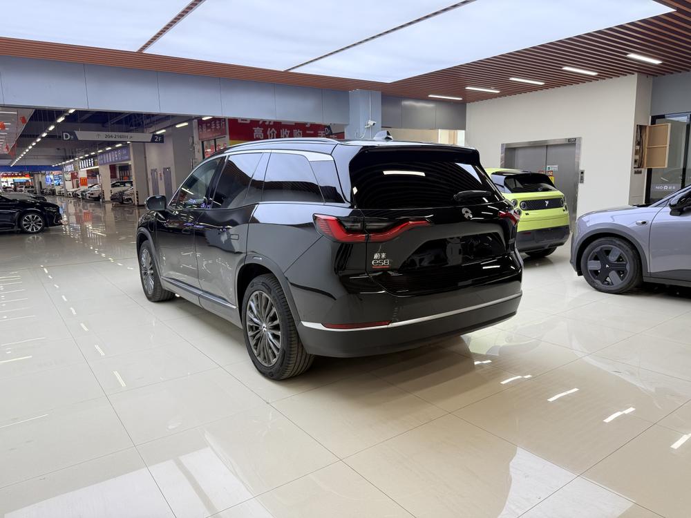 NIO NIO ES8