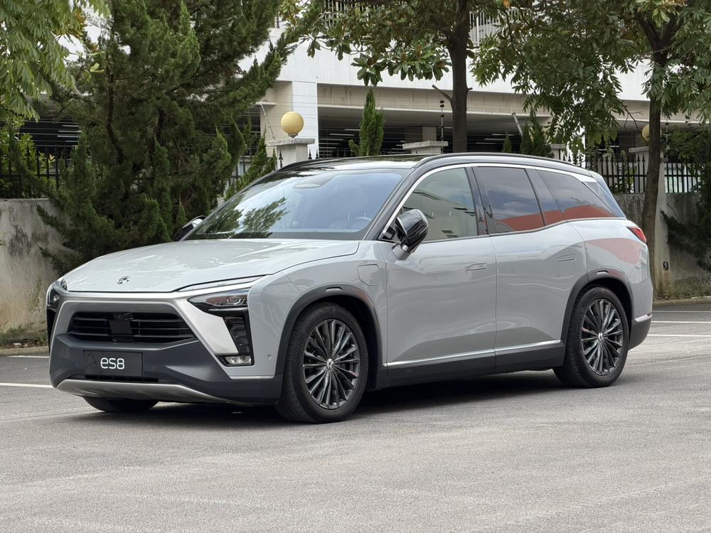 NIO NIO ES8