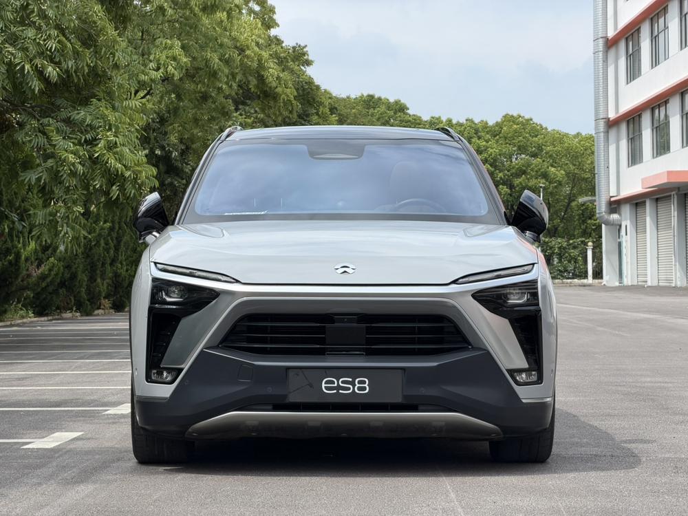NIO NIO ES8