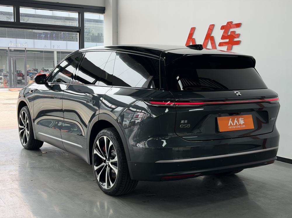 NIO NIO ES8