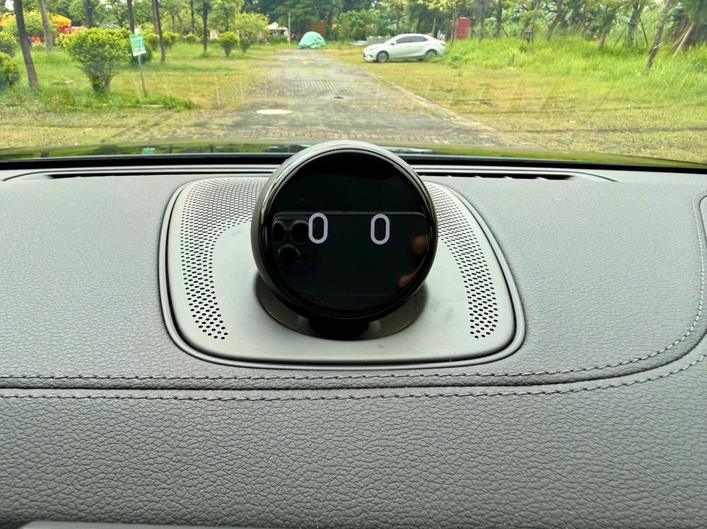 NIO NIO ES8