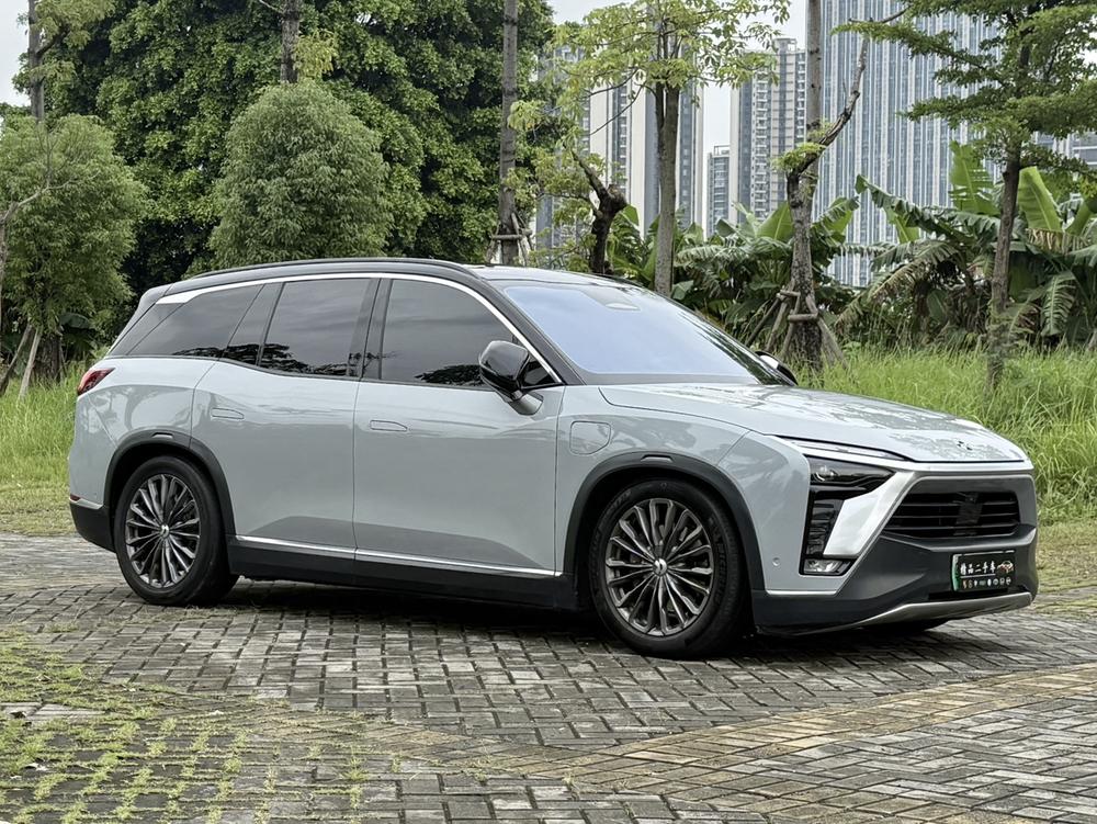 NIO NIO ES8