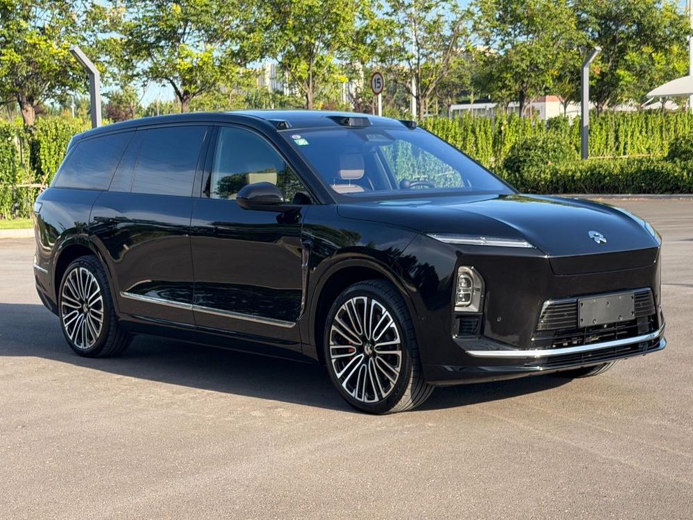NIO NIO ES8