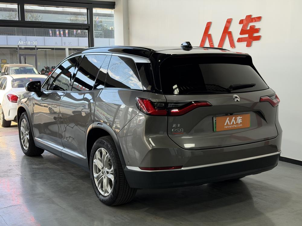 NIO NIO ES8