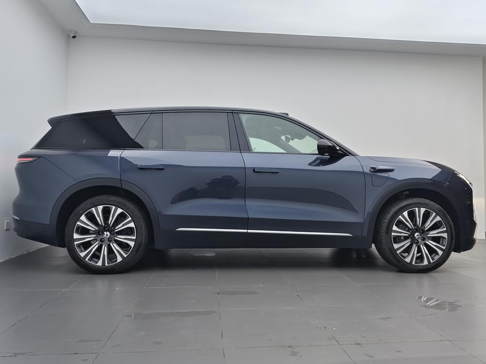 NIO NIO ES8