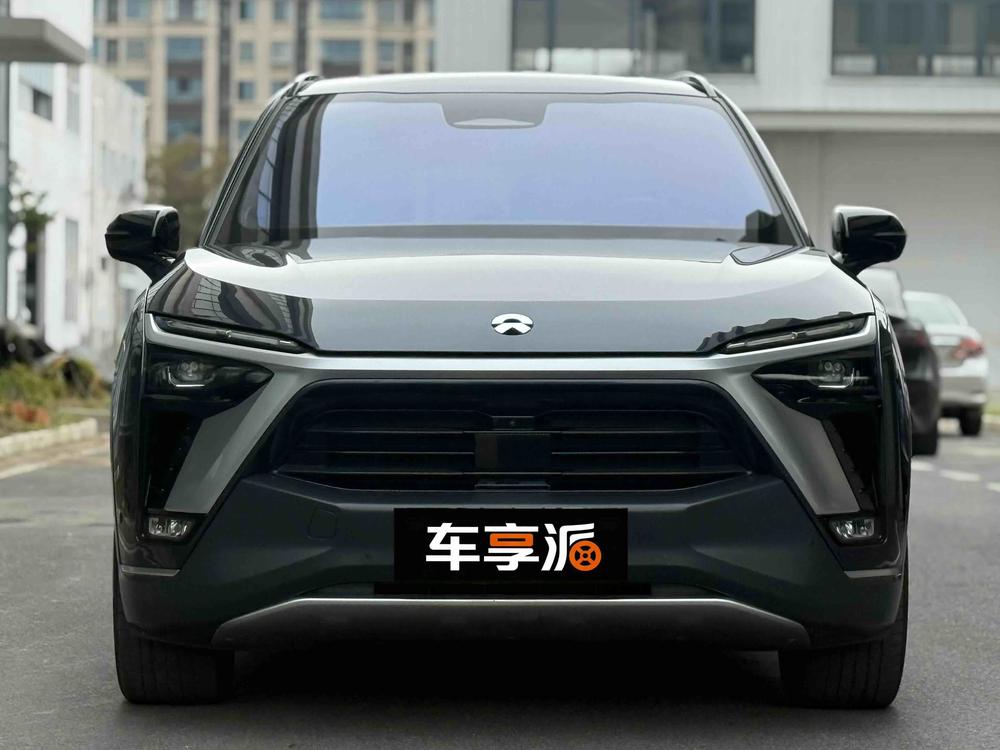 NIO NIO ES8
