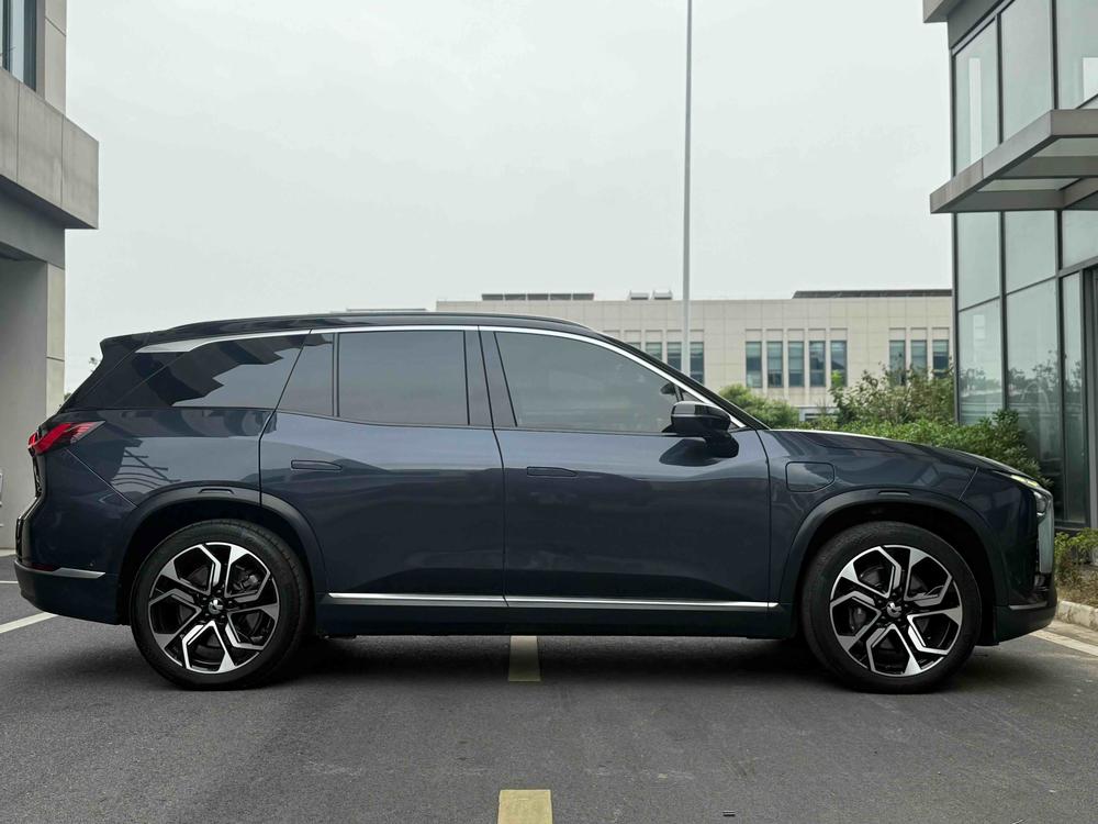 NIO NIO ES8