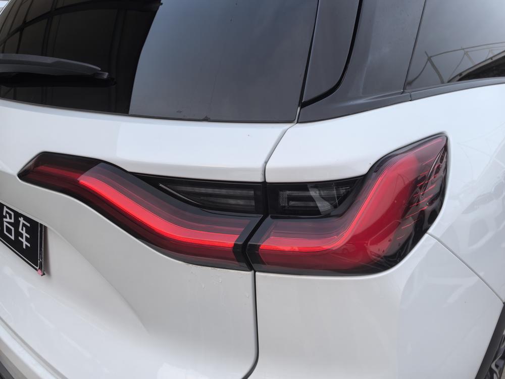 NIO NIO ES8