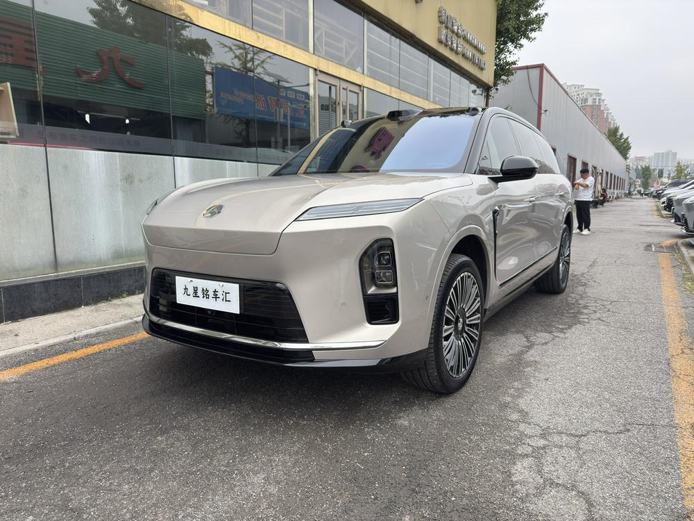 NIO NIO ES8