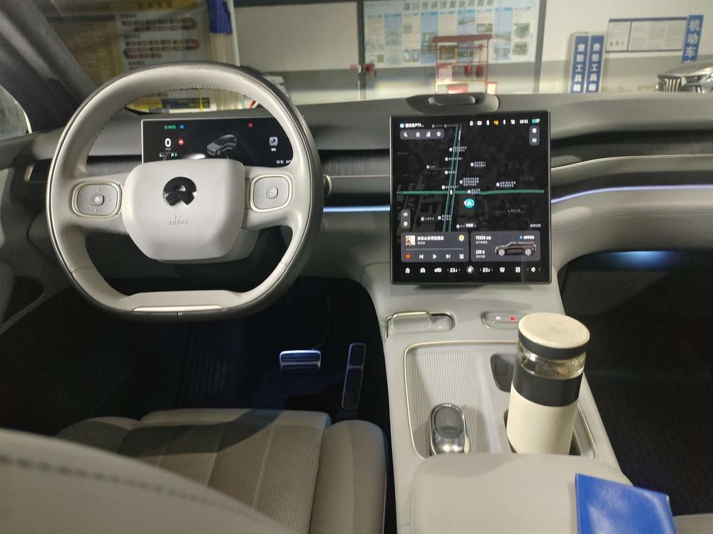 NIO NIO ES8