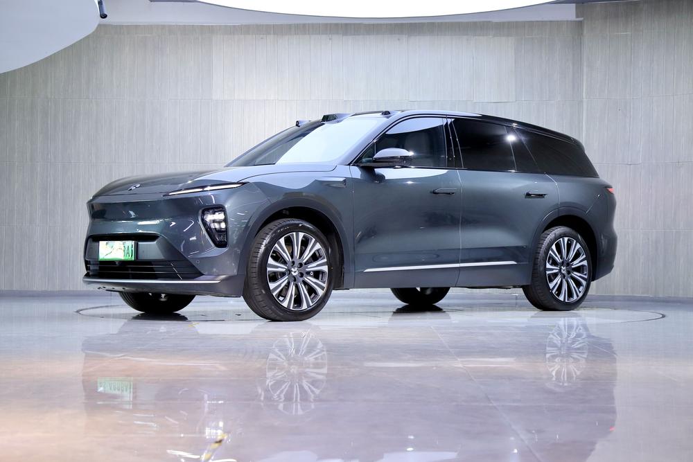 NIO NIO ES8