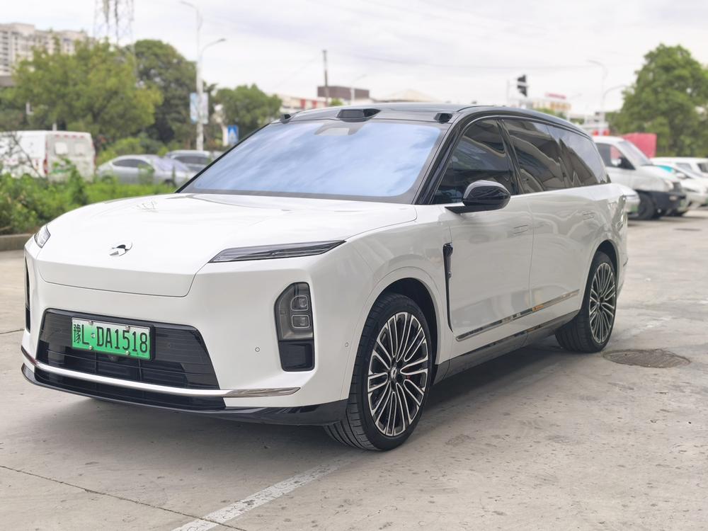 NIO NIO ES8