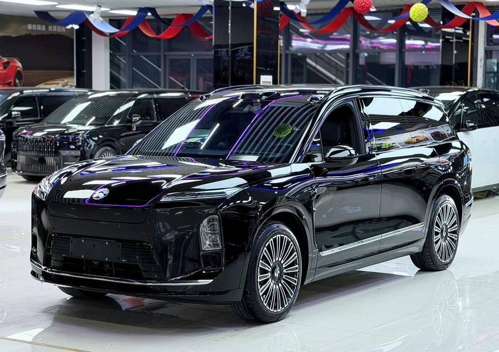 NIO NIO ES8