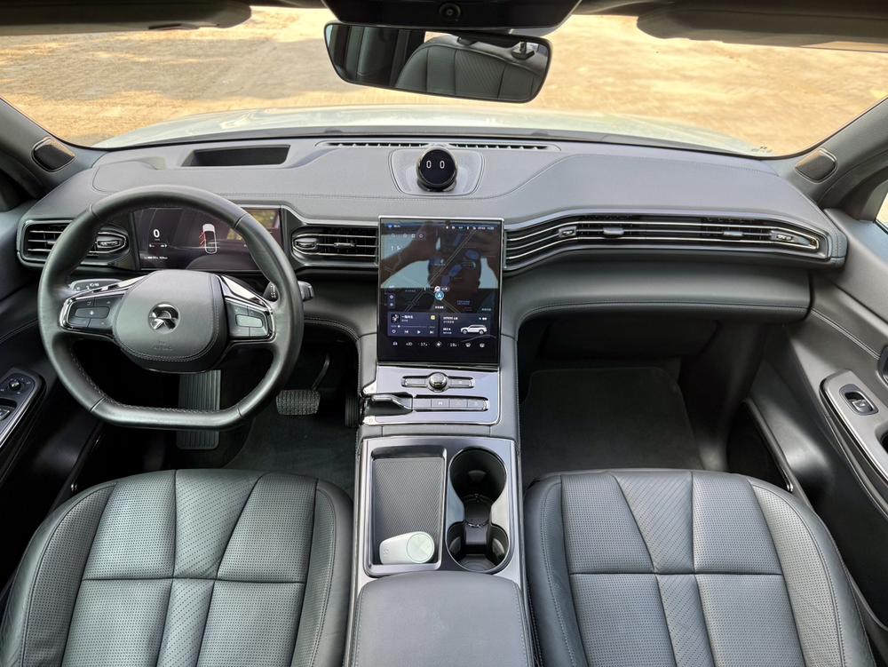 NIO NIO ES8