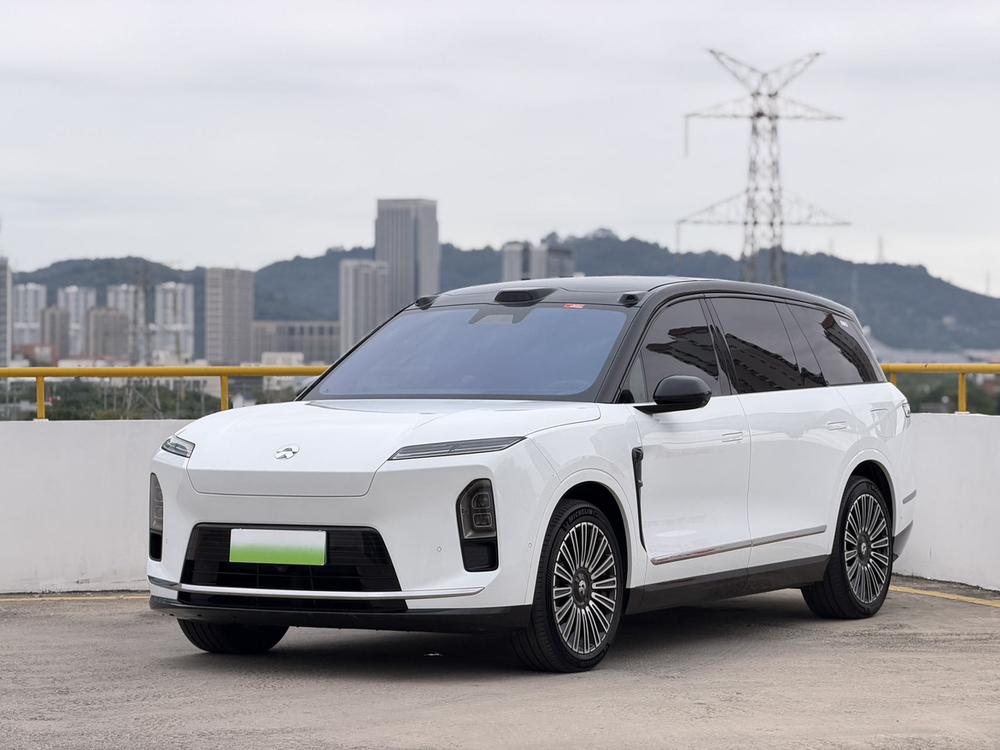 NIO NIO ES8