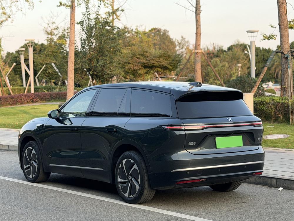 NIO NIO ES8
