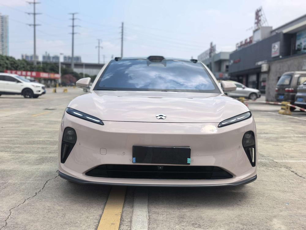 NIO NIO ET5