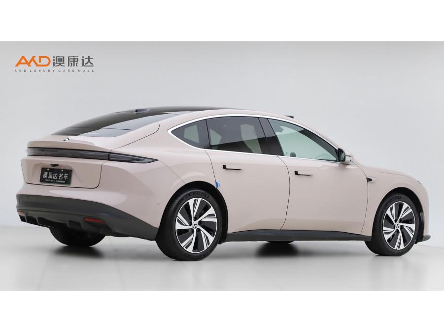 NIO NIO ET5
