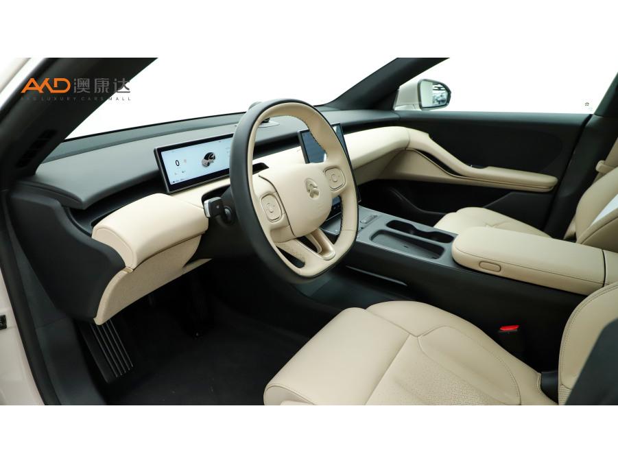 NIO NIO ET5