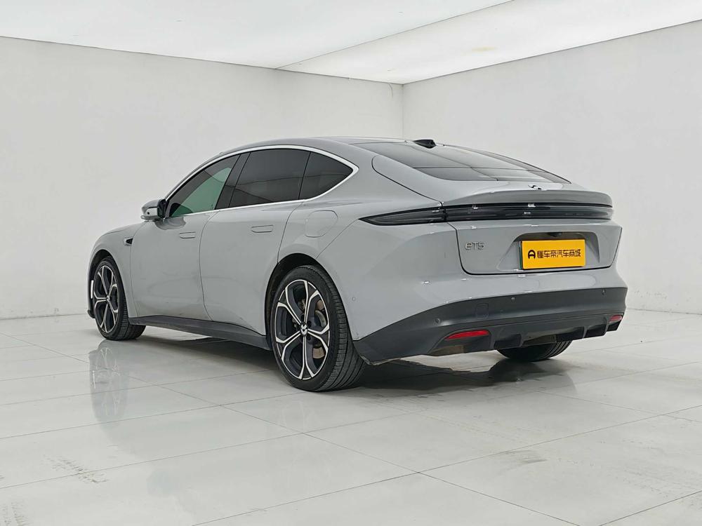 NIO NIO ET5
