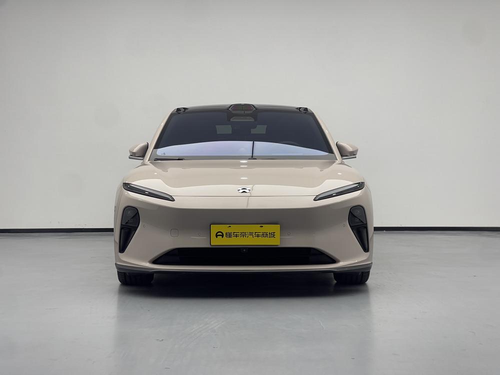 NIO NIO ET5