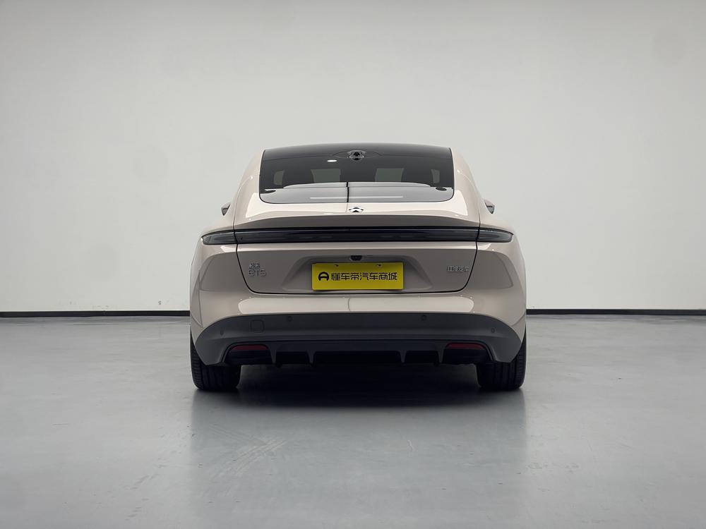 NIO NIO ET5