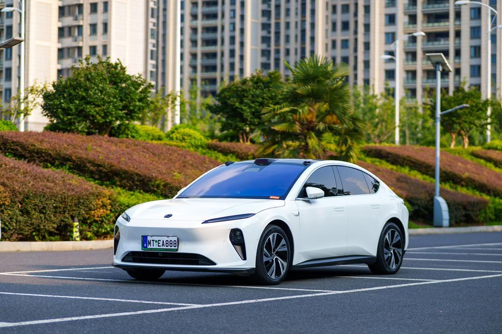 NIO NIO ET5