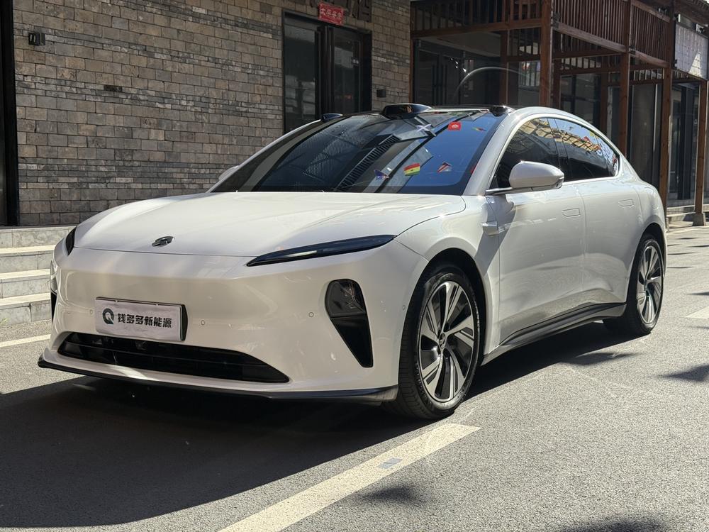 NIO NIO ET5