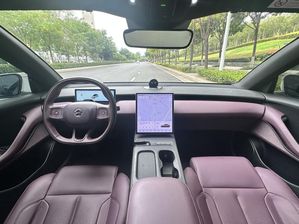 NIO NIO ET5