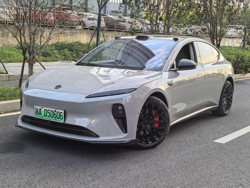 NIO NIO ET5