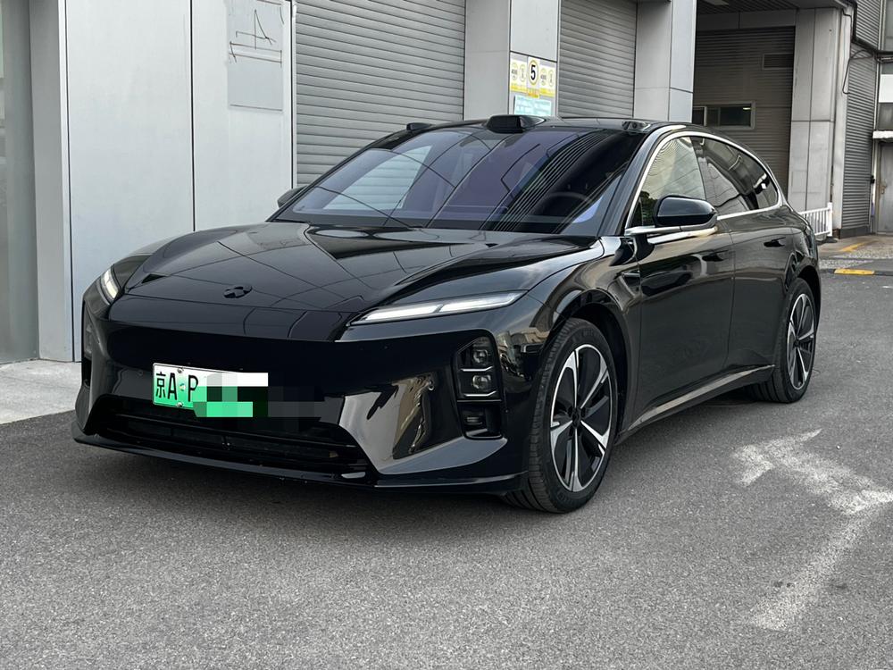 NIO NIO ET5
